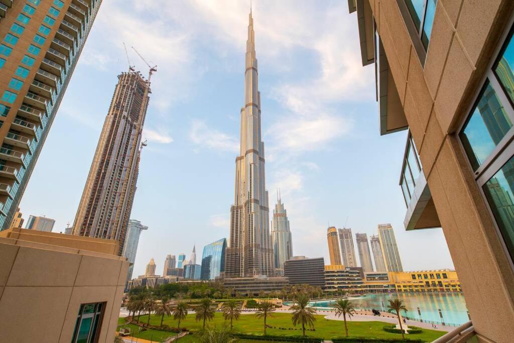 First Class 2Br With Full Burj Khalifa And Fountain View Dubai Dış mekan fotoğraf